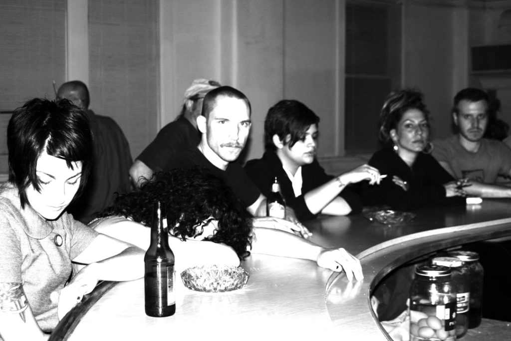 21b&w_web